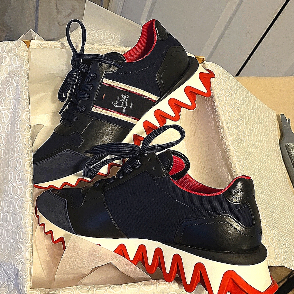 Louboutin Nastroshark